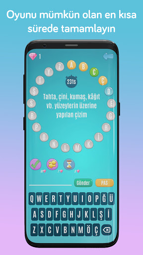 Turn-based question flow and score feedback
